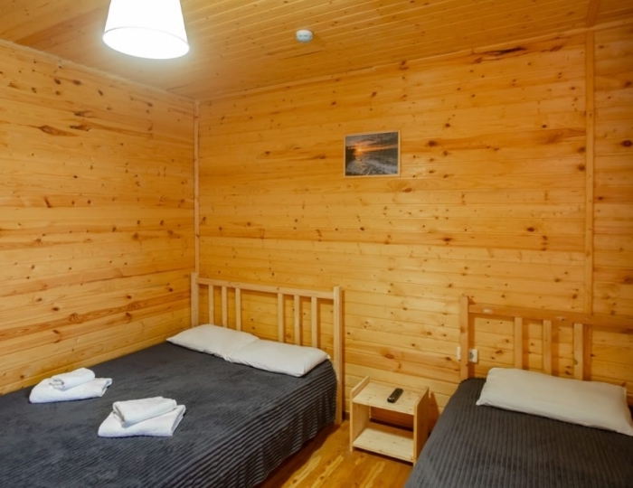 Стандарт 3-местный 1-комнатный в Деревянном корпусе - Отель «Глория» Лдзаа