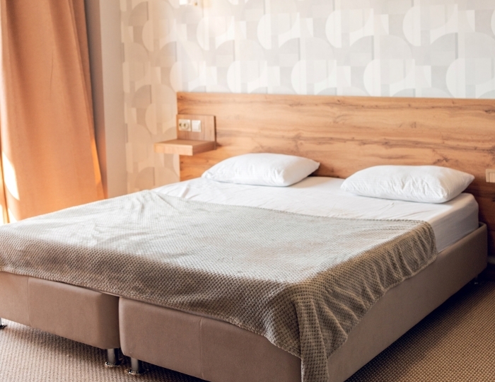 Супериор 3-местный 1-комнатный в Каменном корпусе - Отель «Глория» Лдзаа