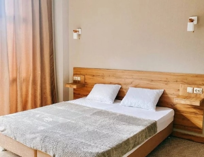 Супериор 3-местный 1-комнатный в Каменном корпусе - Отель «Глория» Лдзаа